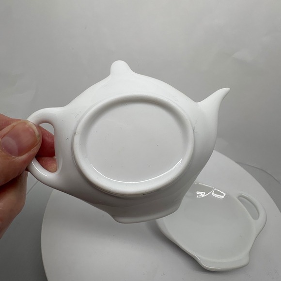 Set of 2 White Ceramic Teapot Shaped Tea Bag Holders Dish Trays Tea Party - Picture 5 of 8